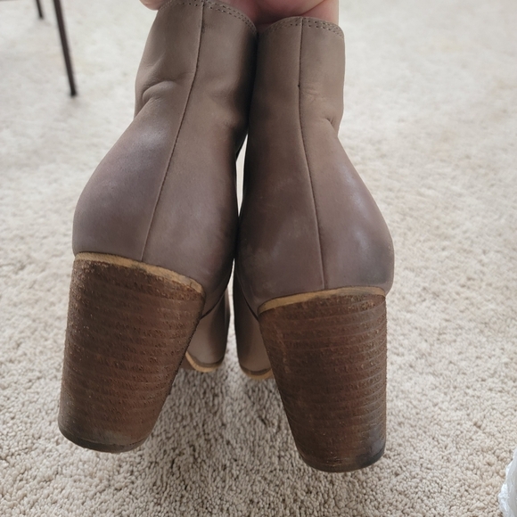 BP Trolley Bootie 12 - Picture 2 of 7